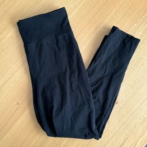 Black cotton stretch leggings
